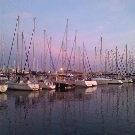 Port Du Cap D'adge Avec Mezzanine *